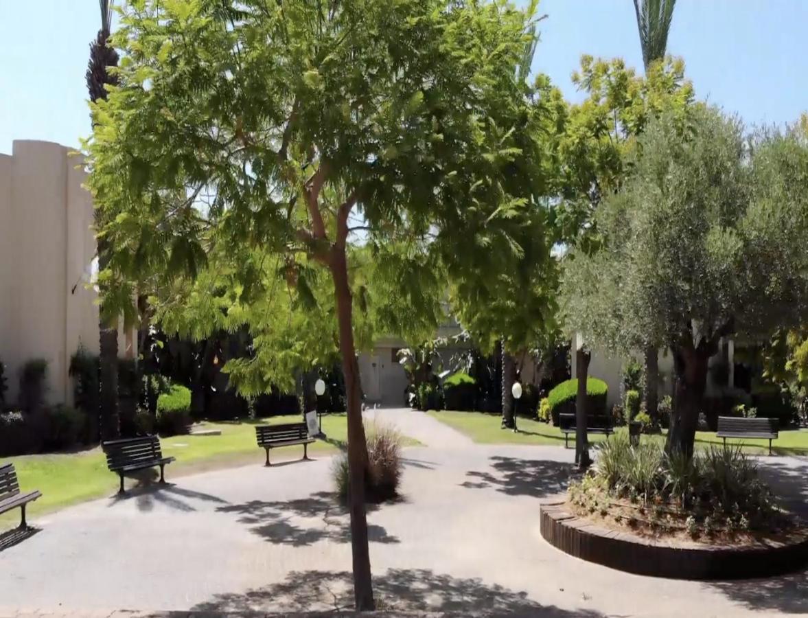 Caesarea Inn Экстерьер фото